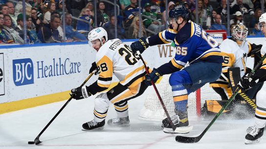 Sullivan on Pettersson: 'We just want Marcus to play to his strengths' taken in St. Louis (Penguins)